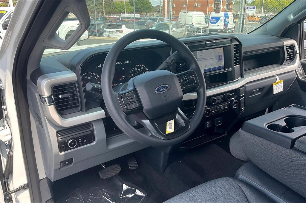 new 2025 Ford F-350 car, priced at $54,936