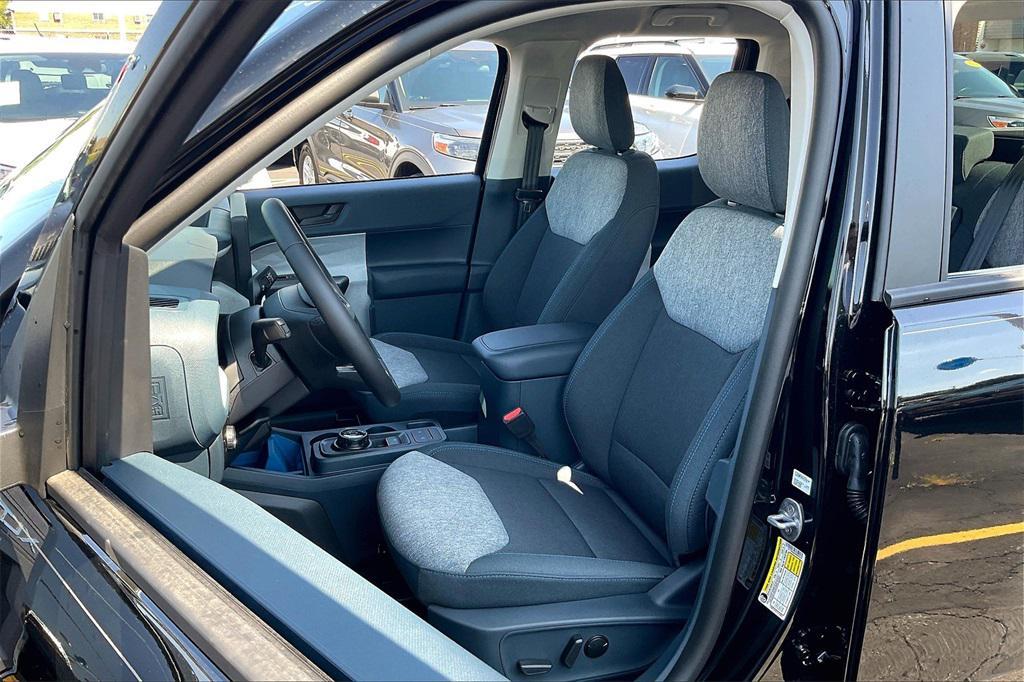 new 2025 Ford Maverick car, priced at $32,731