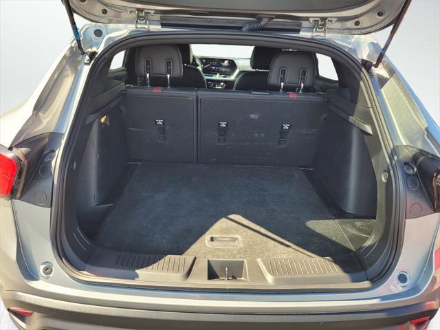 used 2024 Chevrolet Trax car, priced at $25,388