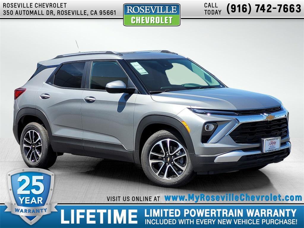 new 2025 Chevrolet TrailBlazer car, priced at $29,735