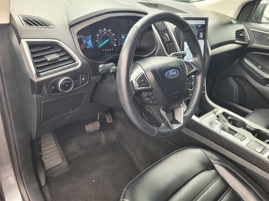 used 2024 Ford Edge car, priced at $23,399