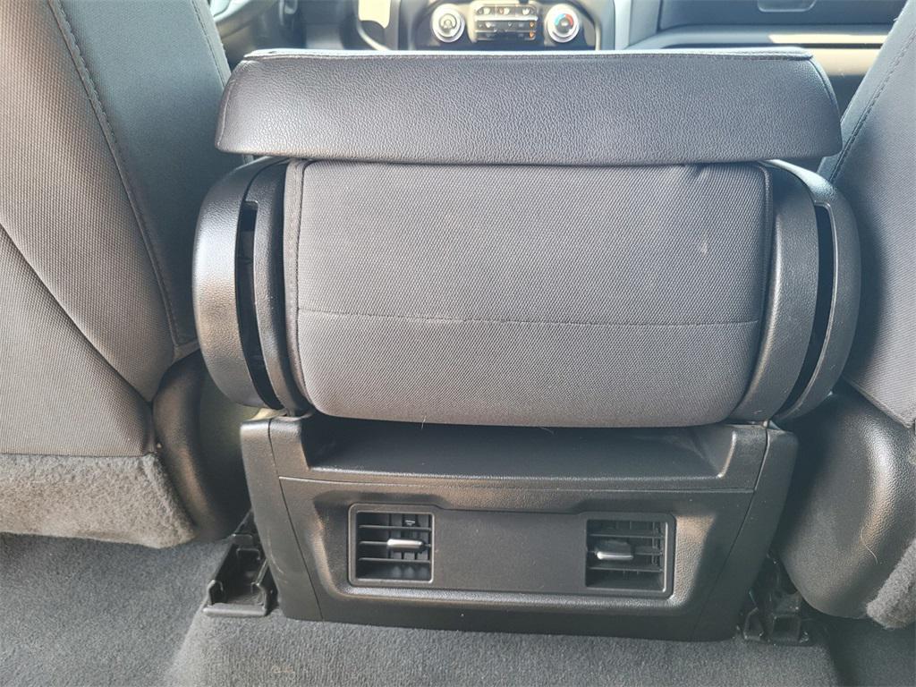 used 2022 Chevrolet Silverado 1500 car, priced at $31,999