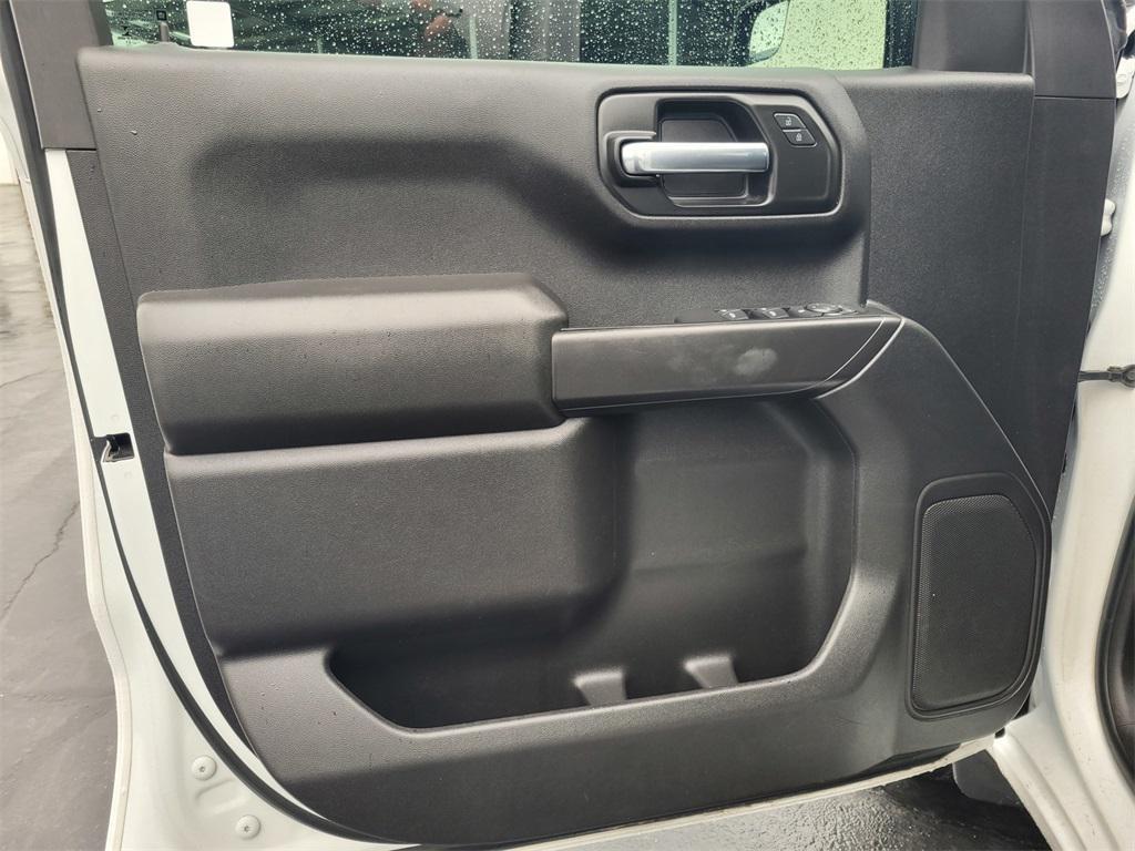 used 2021 Chevrolet Silverado 1500 car, priced at $30,199