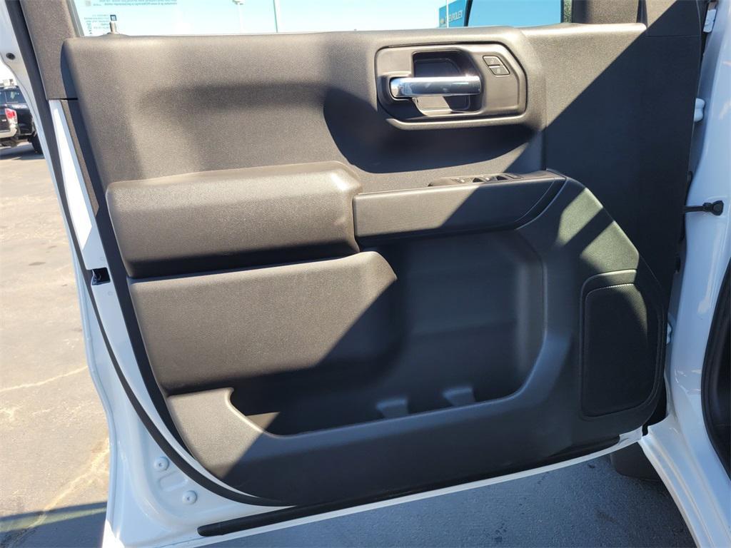 new 2025 Chevrolet Silverado 1500 car, priced at $42,845