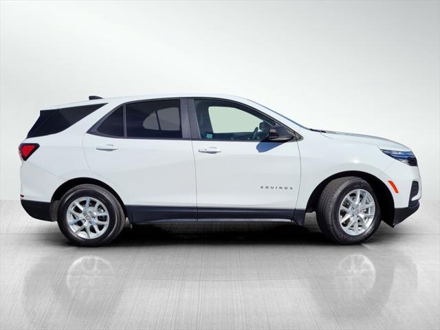 used 2022 Chevrolet Equinox car, priced at $18,999