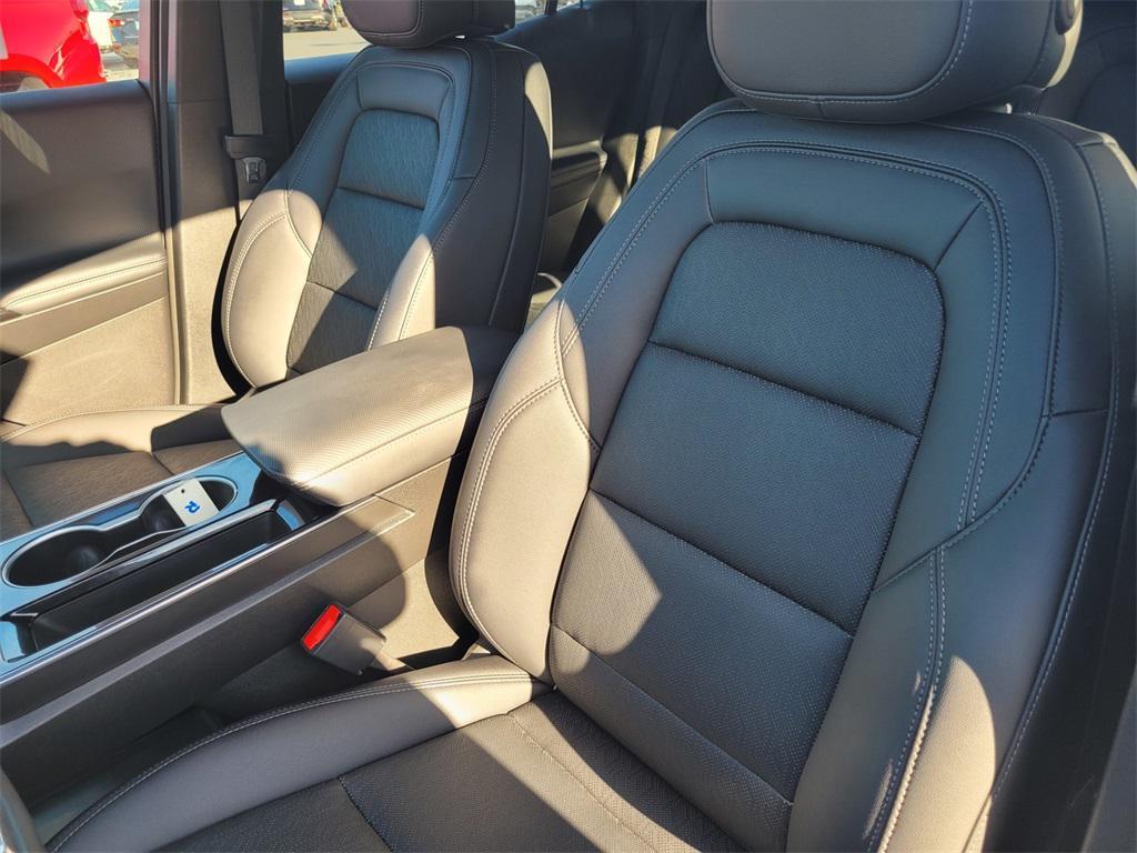 used 2025 Chevrolet Equinox car, priced at $29,692