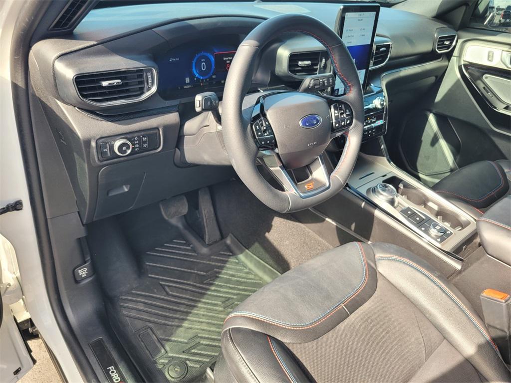 used 2024 Ford Explorer car, priced at $49,499