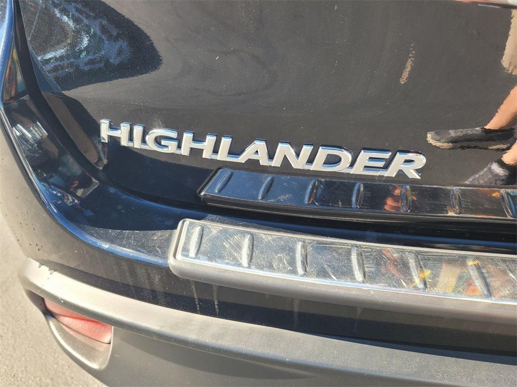 used 2016 Toyota Highlander car, priced at $20,599