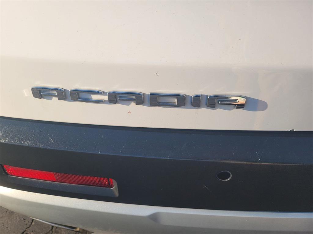 used 2023 GMC Acadia car, priced at $25,891