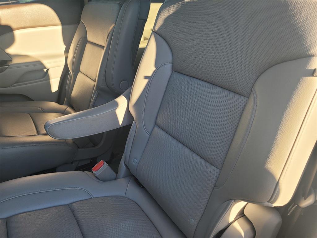 used 2023 GMC Acadia car, priced at $25,891