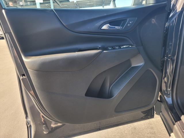used 2022 Chevrolet Equinox car, priced at $23,099