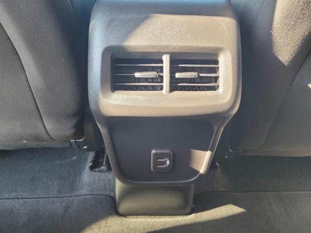 used 2022 Chevrolet Equinox car, priced at $23,099