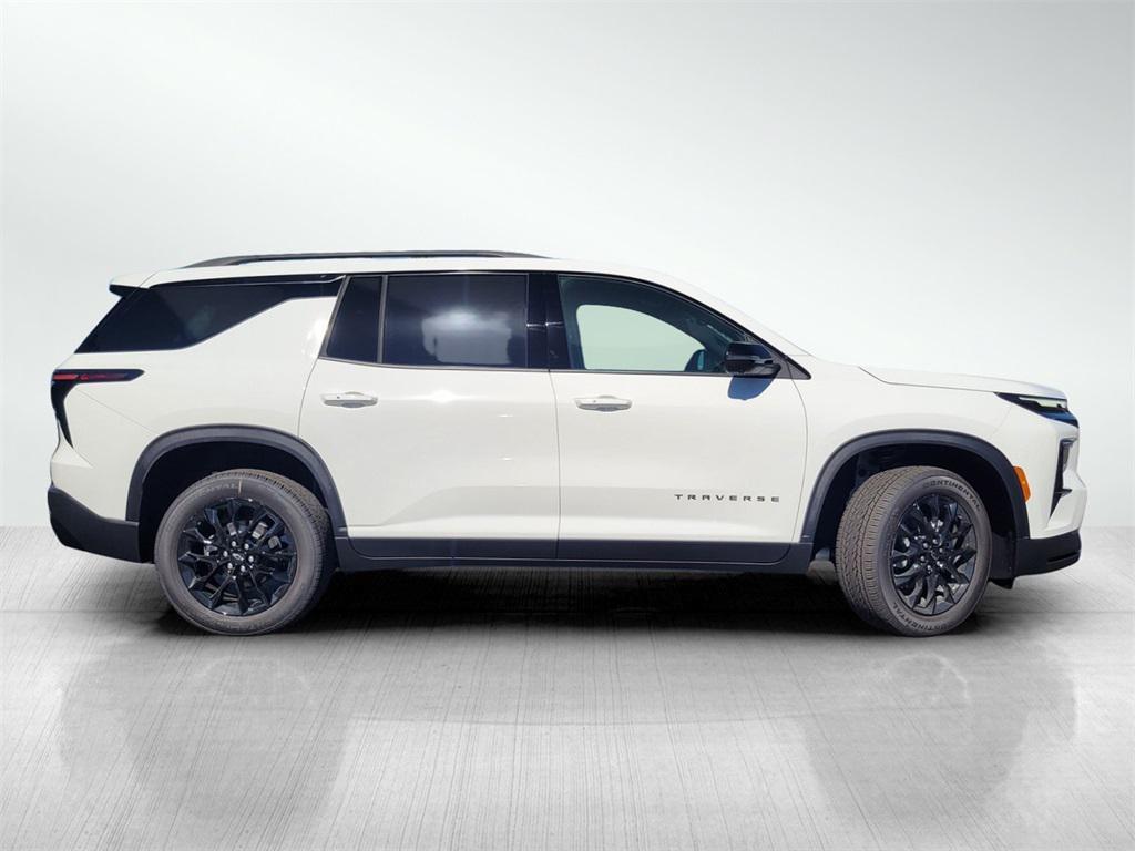 new 2026 Chevrolet Traverse car, priced at $49,630