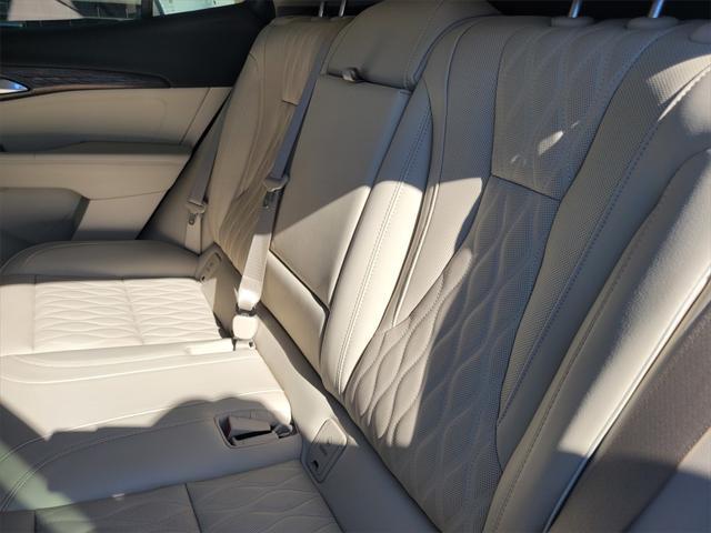 used 2023 Buick Envision car, priced at $31,299