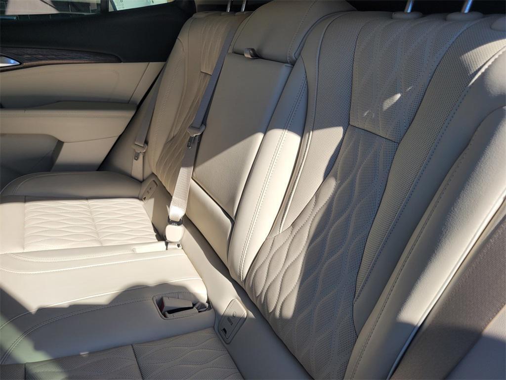 used 2023 Buick Envision car, priced at $29,716