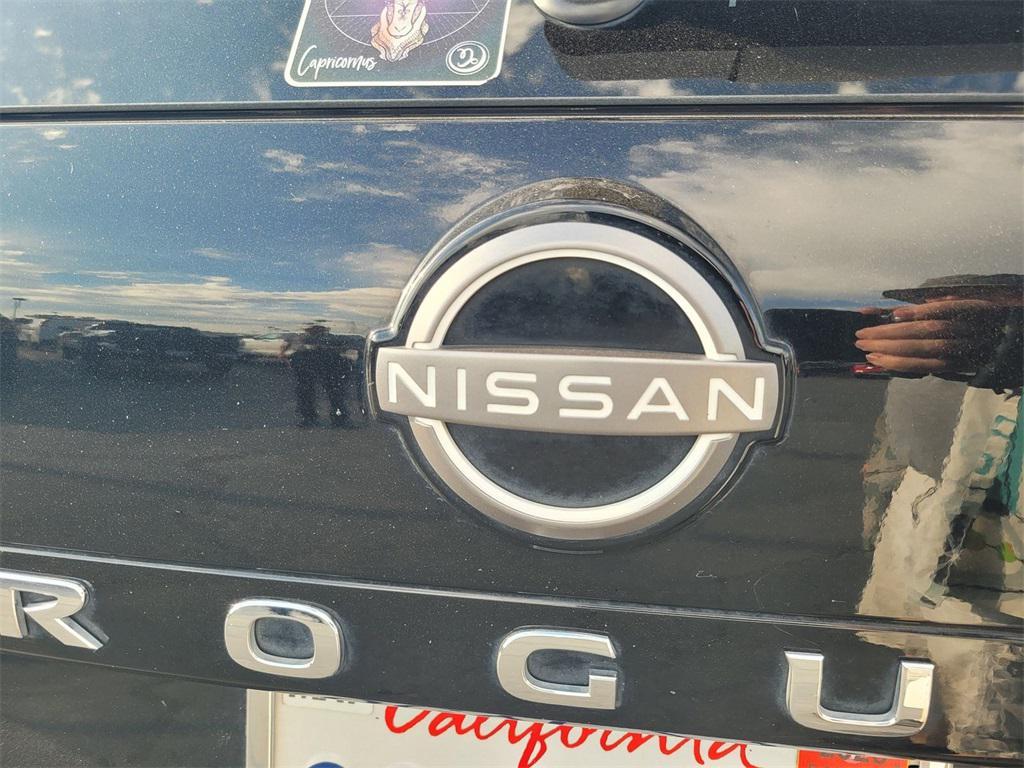 used 2023 Nissan Rogue car, priced at $27,012