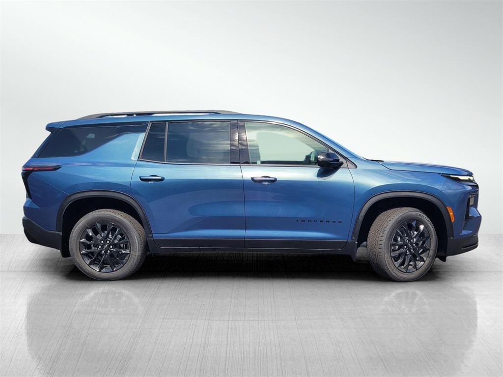 new 2026 Chevrolet Traverse car, priced at $50,324