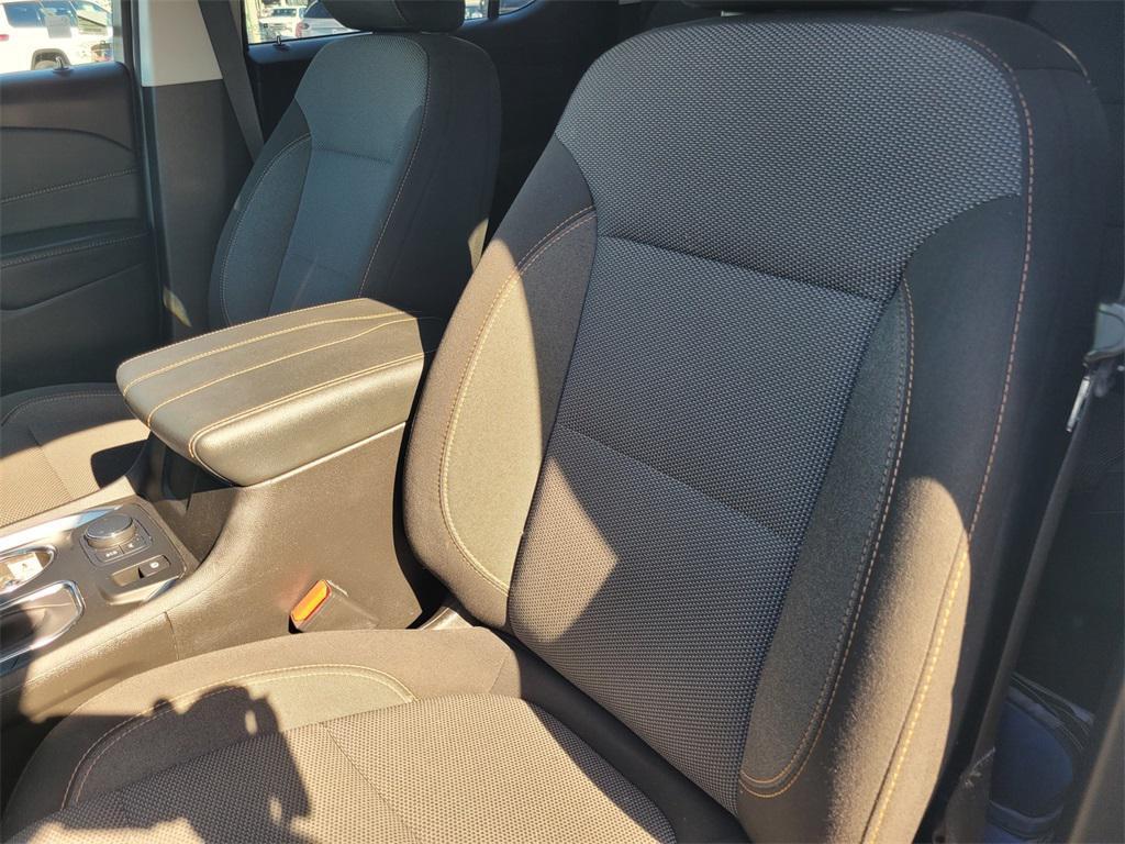 used 2021 Chevrolet Traverse car, priced at $26,999