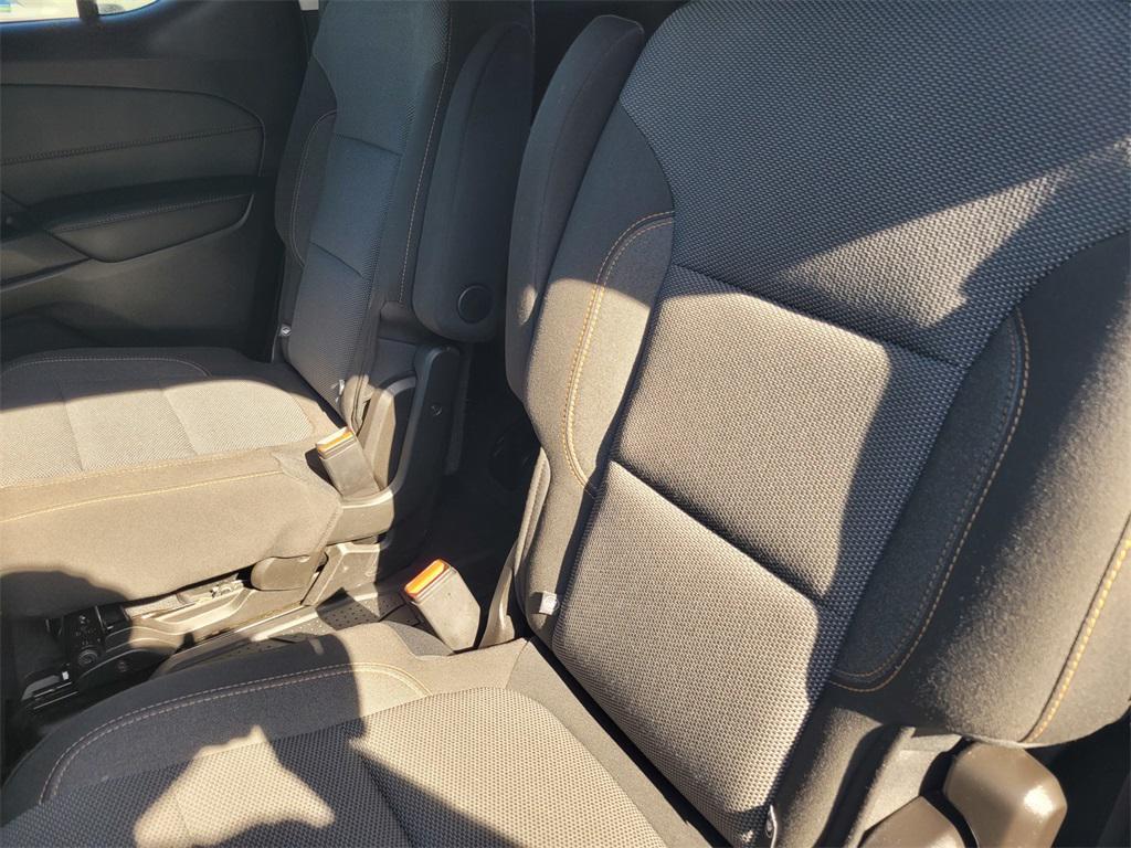 used 2021 Chevrolet Traverse car, priced at $26,999