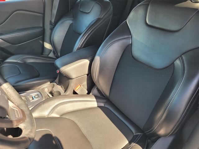 used 2019 Jeep Cherokee car, priced at $17,454