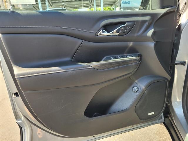used 2023 GMC Acadia car, priced at $26,162
