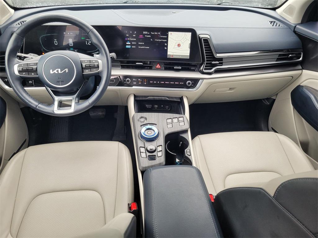 used 2023 Kia Sportage Hybrid car, priced at $27,399