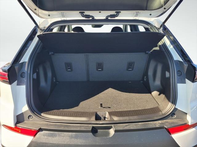 used 2022 Chevrolet Bolt EUV car, priced at $22,999
