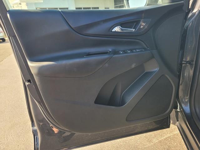 used 2023 Chevrolet Equinox car, priced at $25,012