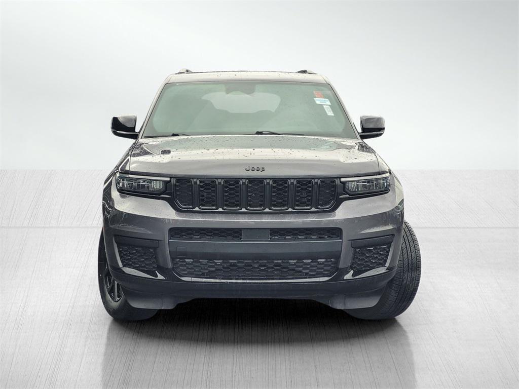 used 2024 Jeep Grand Cherokee L car, priced at $30,699