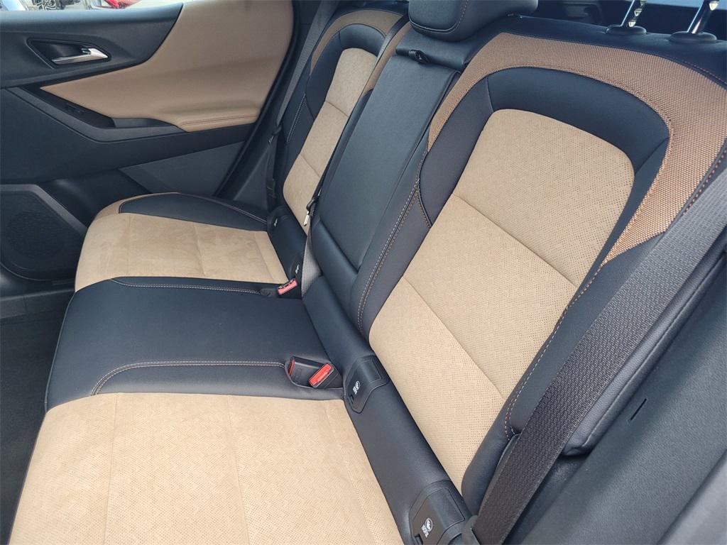 new 2025 Chevrolet Equinox car, priced at $38,105