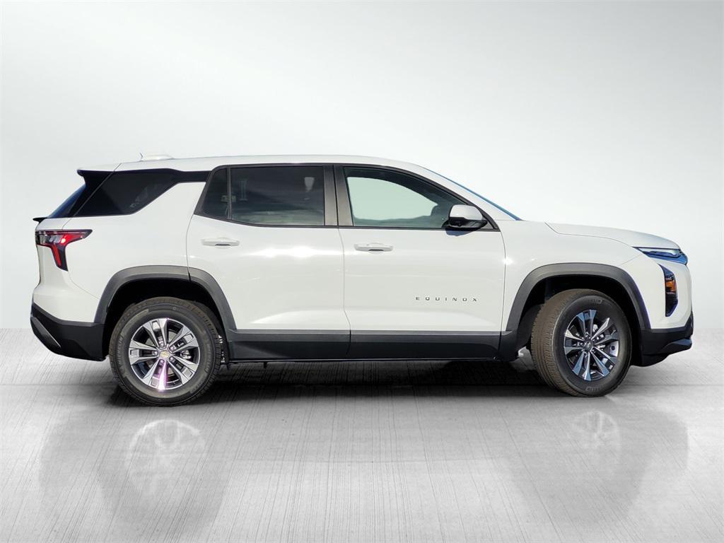 new 2025 Chevrolet Equinox car, priced at $30,635