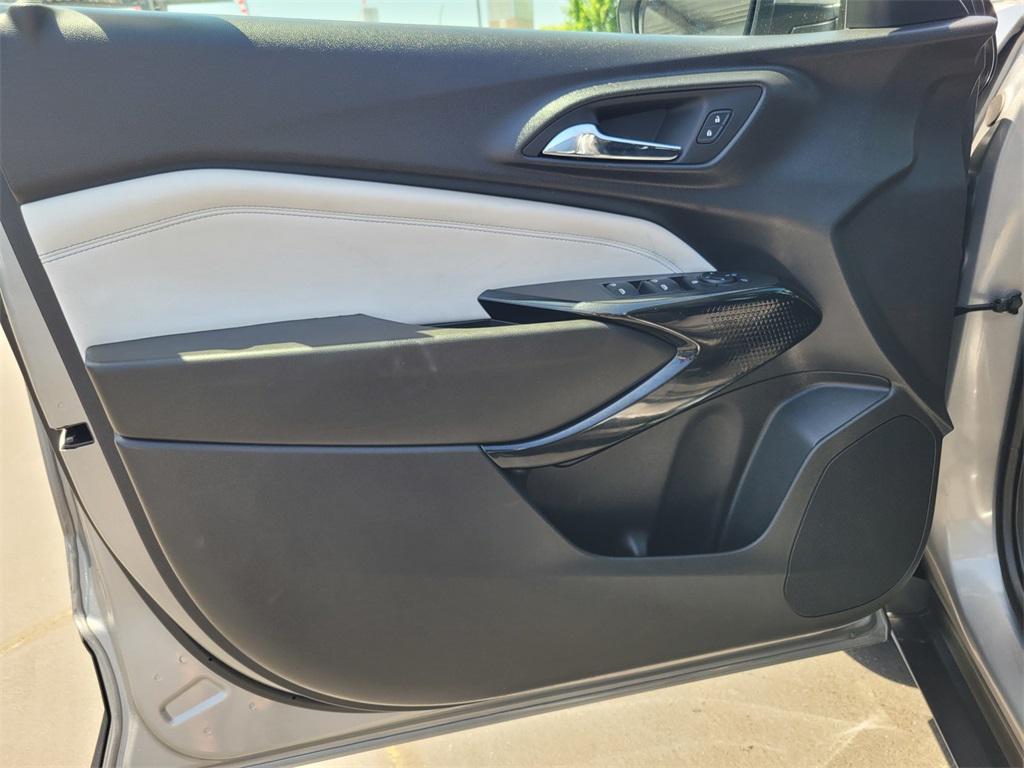 used 2024 Chevrolet Trax car, priced at $22,019