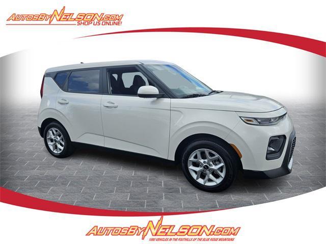 used 2022 Kia Soul car, priced at $18,991