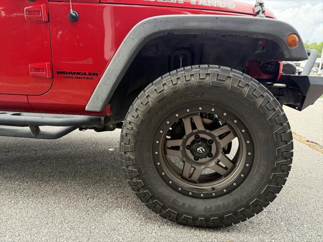 used 2015 Jeep Wrangler Unlimited car, priced at $19,409