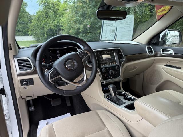 used 2017 Jeep Grand Cherokee car, priced at $15,505