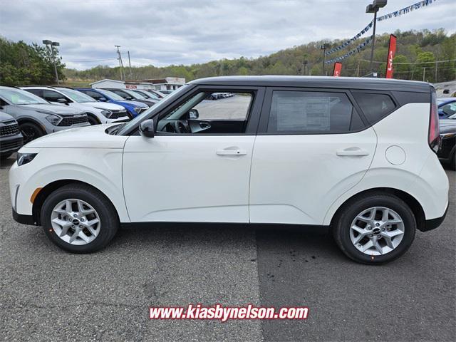 new 2025 Kia Soul car, priced at $24,405