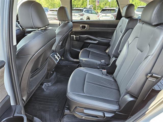 used 2022 Kia Sorento car, priced at $30,791
