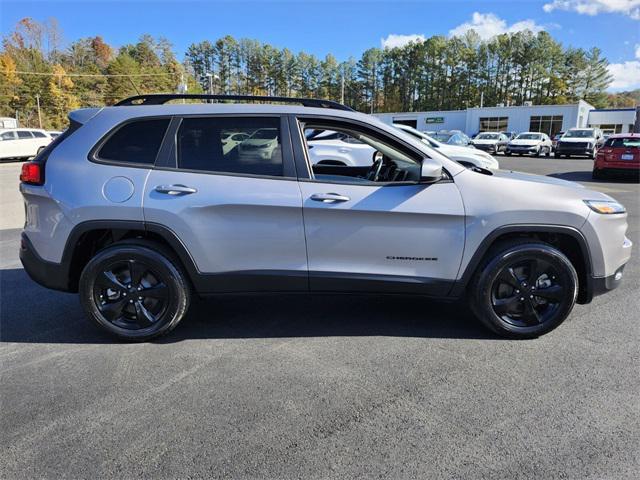 used 2018 Jeep Cherokee car, priced at $14,994