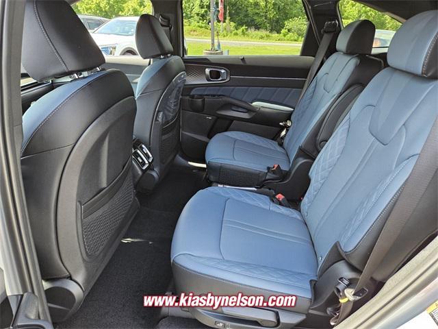 new 2025 Kia Sorento Hybrid car, priced at $48,185