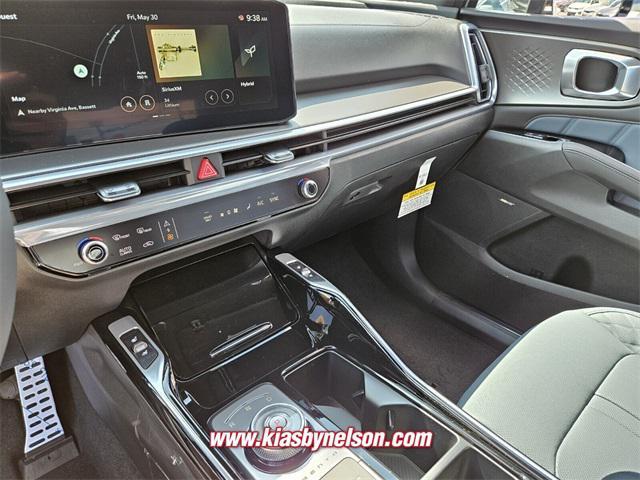 new 2025 Kia Sorento Hybrid car, priced at $48,185