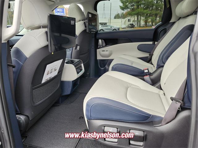 new 2025 Kia Carnival car, priced at $54,760