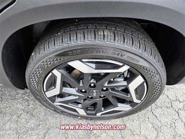 new 2025 Kia Seltos car, priced at $31,995