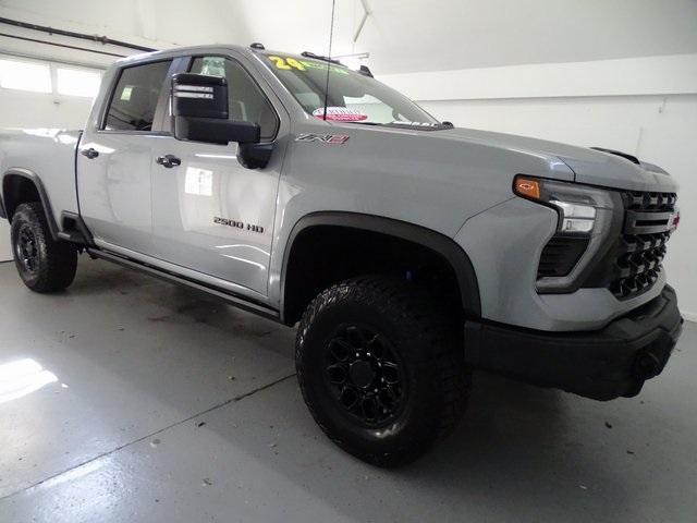 used 2024 Chevrolet Silverado 2500 car, priced at $71,995