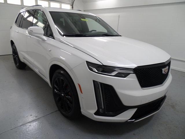 used 2022 Cadillac XT6 car, priced at $38,590
