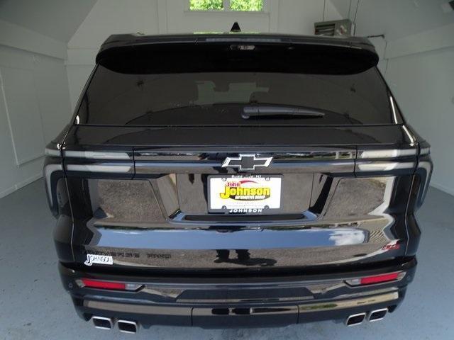 used 2024 Chevrolet Traverse car, priced at $54,995