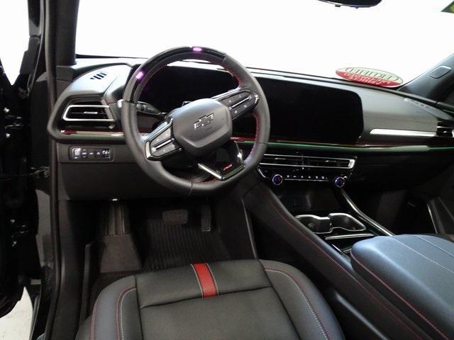used 2024 Chevrolet Traverse car, priced at $54,995