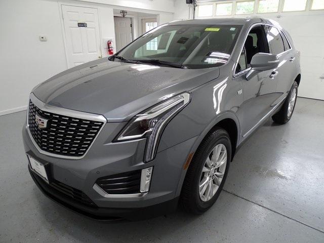 used 2021 Cadillac XT5 car, priced at $30,000