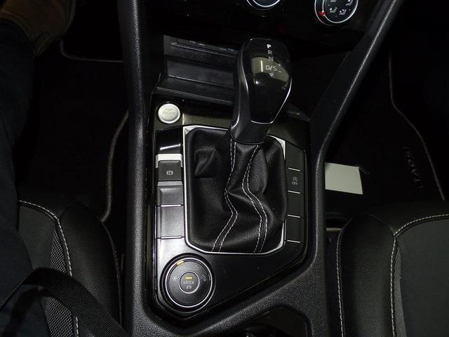 used 2023 Volkswagen Taos car