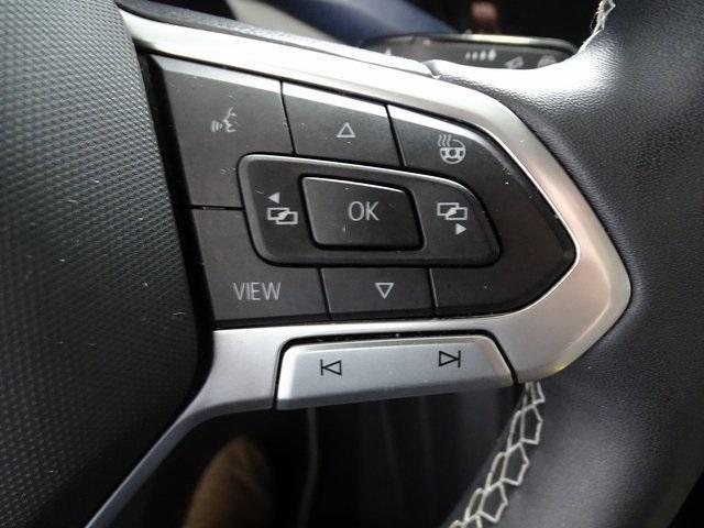 used 2023 Volkswagen Taos car
