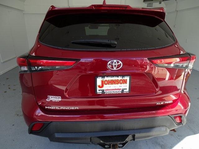 used 2022 Toyota Highlander car